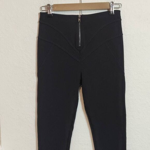Alo Yoga Airbrush Elite High Waist Leggings- Womens- Size M- Black - Picture 6 of 15